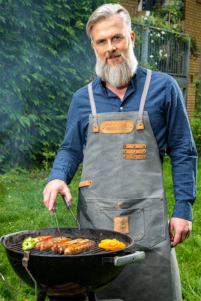 BLACK FOREST FOX Grillschürze Black Forest Fox Canvas Arbeitsschürze
