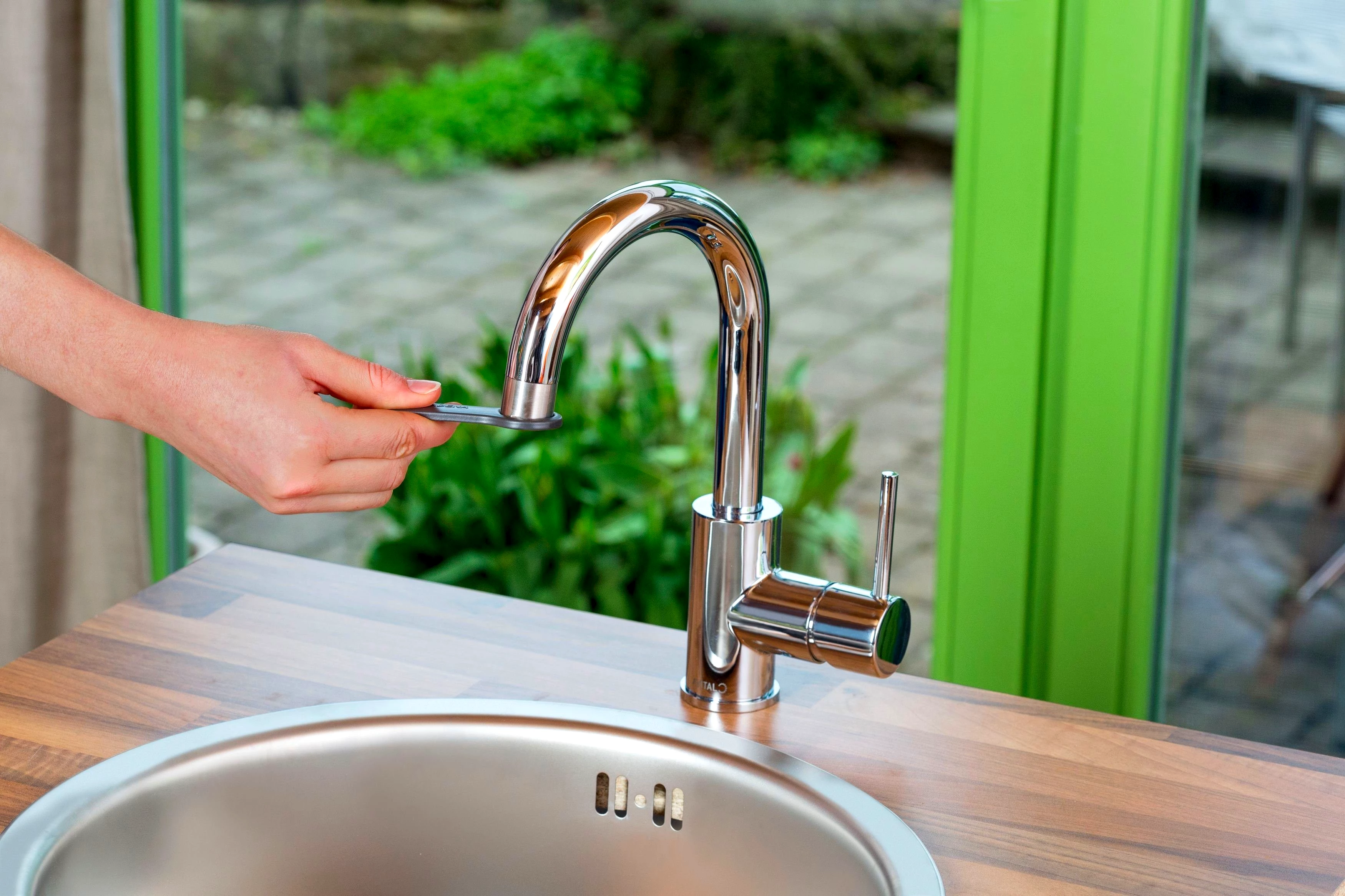 GARDENA Anschlussstück Hahnverbinder für Indoor-Wasserhähne