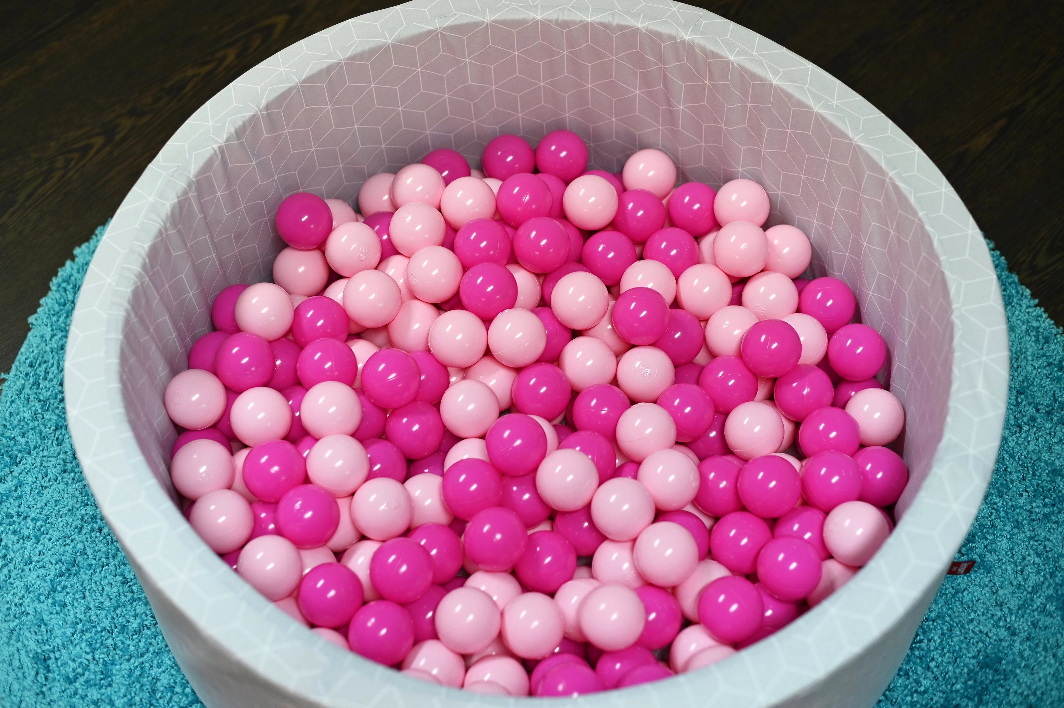 Knorrtoys® Bällebad Soft, Cube Grey, mit 300 Bällen soft pink; Made in Europe